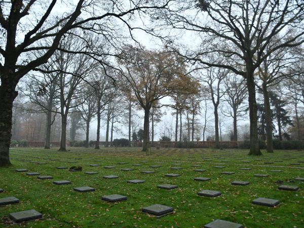 Vladslo_German_Cemetery_WW1_Nov_2020